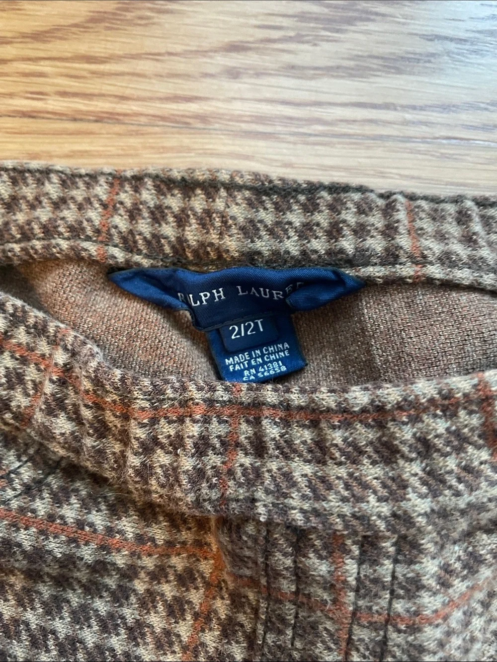 Ralph Lauren Brown Houndstooth Kids Leggings with Button Hem & tan shirt
